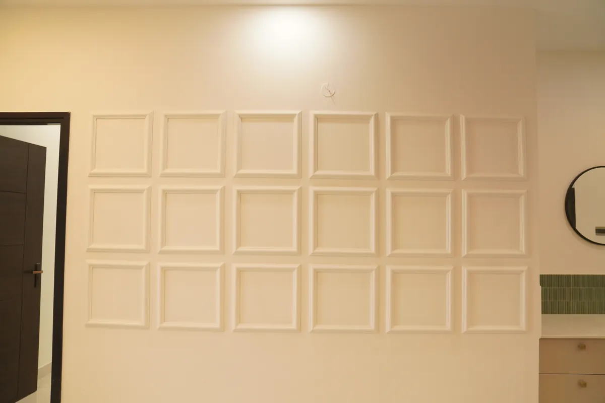 White box-moulding wall panelling